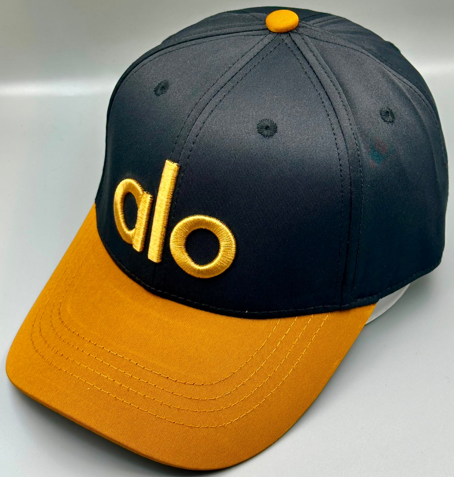 AL0 Two Tone Baseball Cap