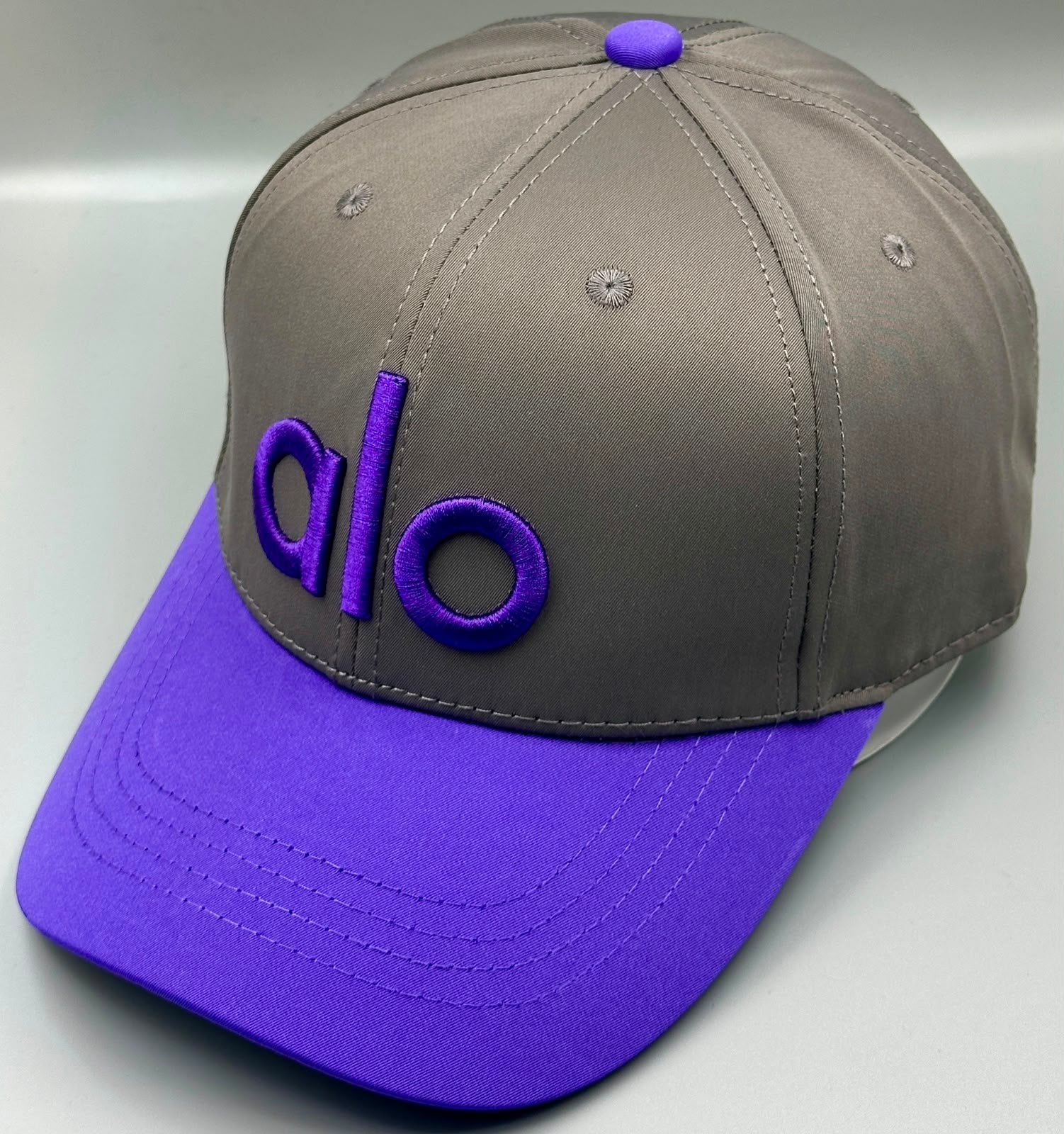 AL0 Two Tone Baseball Cap - Image 7