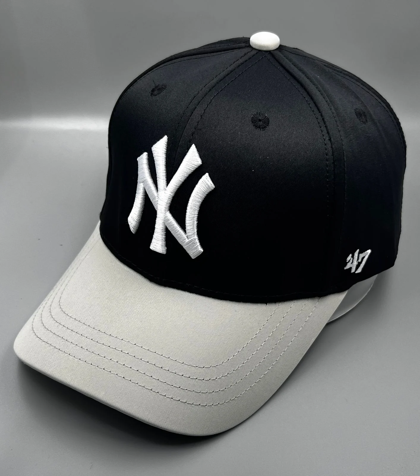 NY Two Tone Baseball Cap - Image 3
