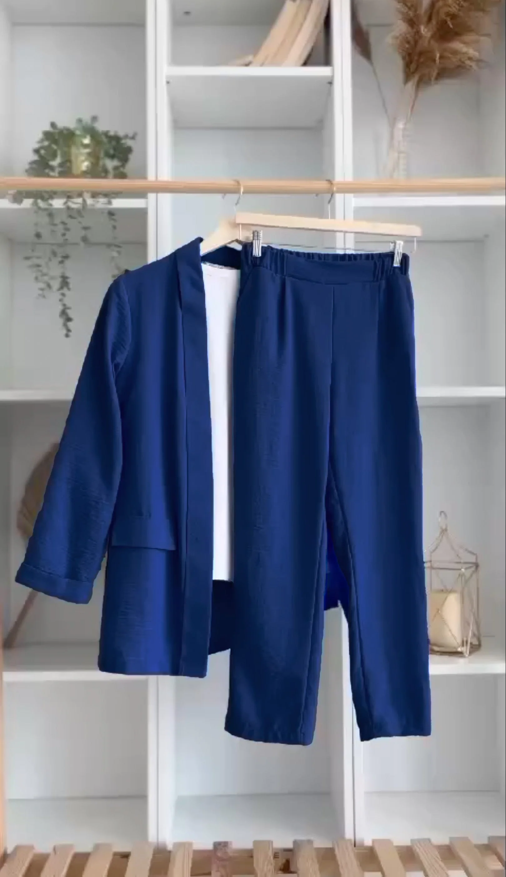 Women Shirts & Tops