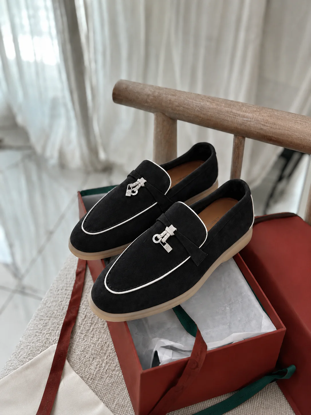 Old Money Suede Lady Loafers - Image 3