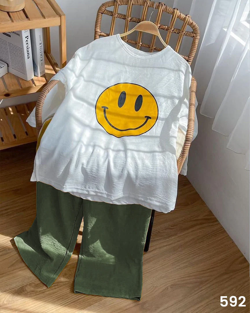 Smiley Tee & Palazzo - 50% Off